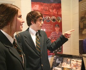 Summerland House Farm - House With No Steps - Travel Agents 3