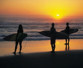 Lighthouse Beach - Travel Search 0