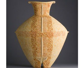 Glasshouse Regional Gallery - Travel Agents 1