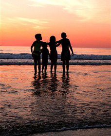 Merimbula Main Beach - Tourism Guide 2