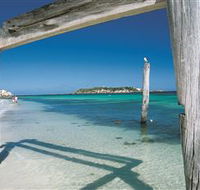 Hamelin Bay - Tourism Guide