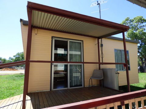 Manusu House And Cabin - Travel Search 1