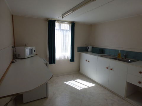 Manusu House And Cabin - Travel Search 3