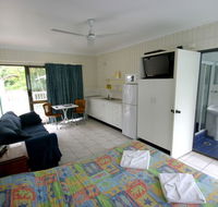 Tropical Palms Inn - Tourism Guide