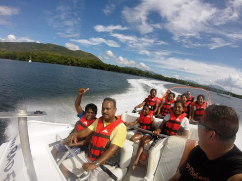 Bad Fishy Jet Boating Cairns - Travel Search 2