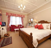 Melba House Bed and Breakfast - Tourism Guide