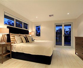 The Beach House Sanctuary Point - Tourism Guide 1