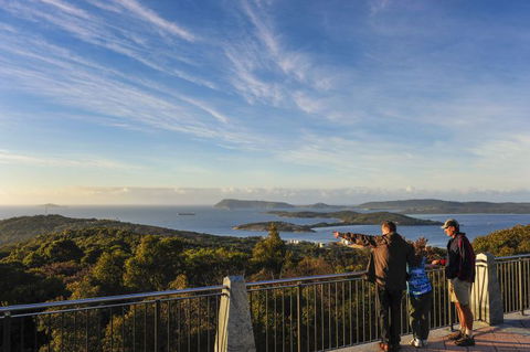 Albany Wilderness Tours - Tourism Guide 2