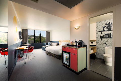 Atura Albury - Tourism Guide 2