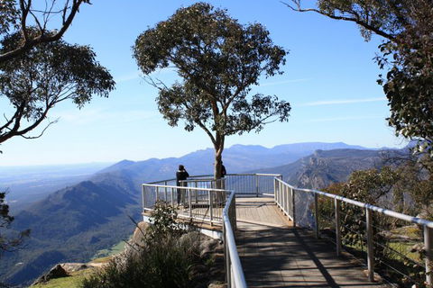 Australian Natural Treasures Touring - Tourism Guide 7