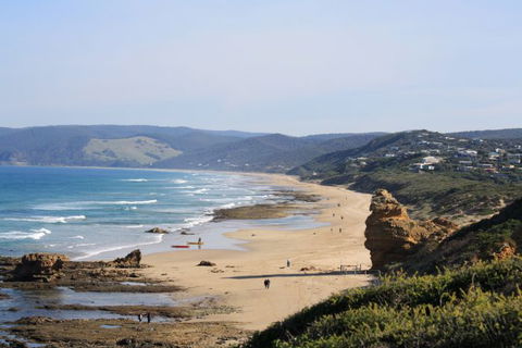 Australian Natural Treasures Touring - Tourism Guide 17