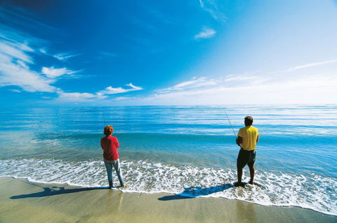 Fraser Coast Amazing Fishing Trails - Cruises Travel 9