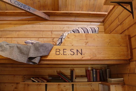 Mawson's Huts Replica Museum - Travel Agents 0