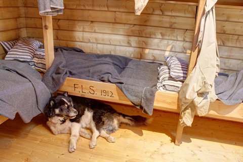 Mawson's Huts Replica Museum - Travel Agents 7