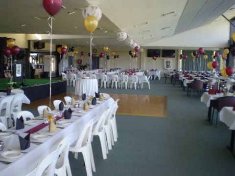 Taree-Wingham Race Club - Tourism Guide 3