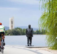 R G Menzies Walk - Tourism Guide