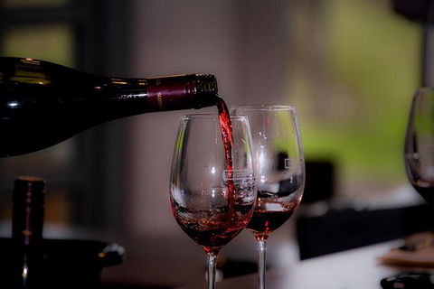 Around The Bay Food And Wine Taste Trail - Tourism Guide 4
