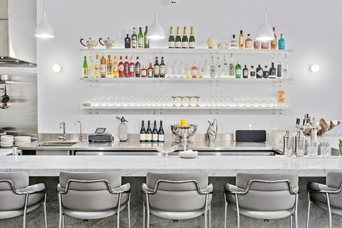Tasmania\'s Sud Polaire Gin Experience - Tourism Guide 3