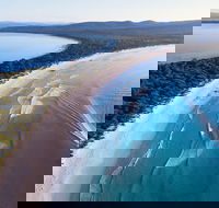Maria Island Cruise  Walk. Renowned day tour with drinks and guided walk - Tourism Guide