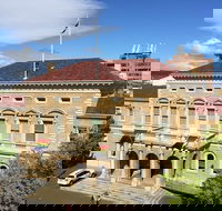 2-Hour Small-Group Walking Tour of Hobart - Tourism Guide