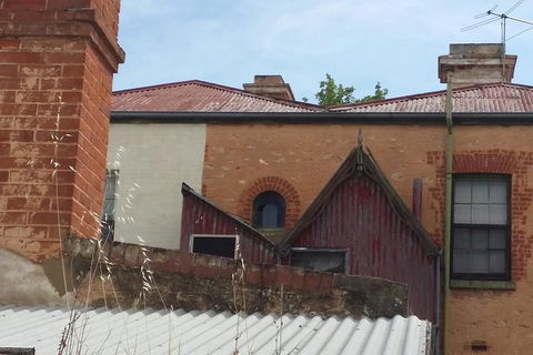 Stately Swagger Adelaide Walking Tour - Tourism Guide 4