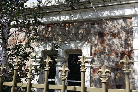 Stately Swagger Adelaide Walking Tour - Tourism Guide 2
