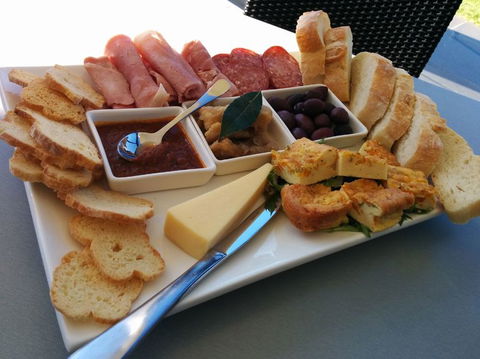 McLaren Vale Highlights From Adelaide Or Glenelg Including Wine Tasting - Tourism Guide 2