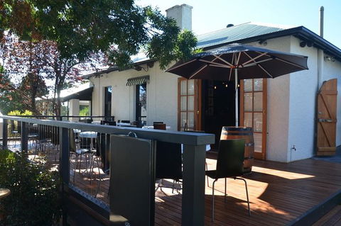Sidewood Estate Wine Tasting - Tourism Guide 0