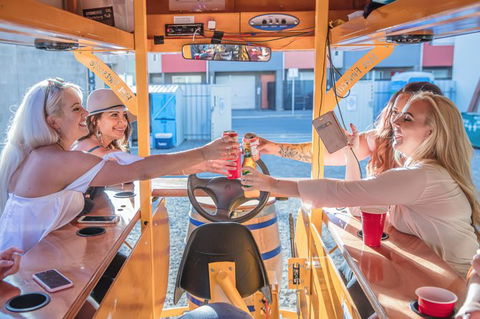 2 Hr - Public Individual Seat Tour & Drinks- Adelaide CBD - Tourism Guide 1