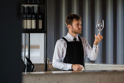 Luxurious Food & WIne Experience Through McLaren Vale - Tourism Guide 0