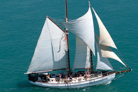 Whitsunday Islands Private Sailing Experience With Snorkeling & Langford Reef - Tourism Guide 8