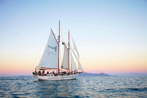 Whitsunday Islands Private Sailing Experience With Snorkeling & Langford Reef - Tourism Guide 4