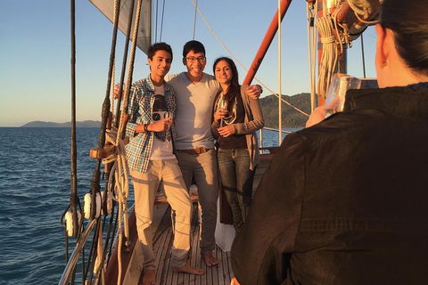 Whitsunday Islands Private Sailing Experience With Snorkeling & Langford Reef - Tourism Guide 5