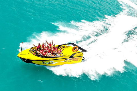 Airlie Beach Jet Boat Thrill Ride - Tourism Guide 12