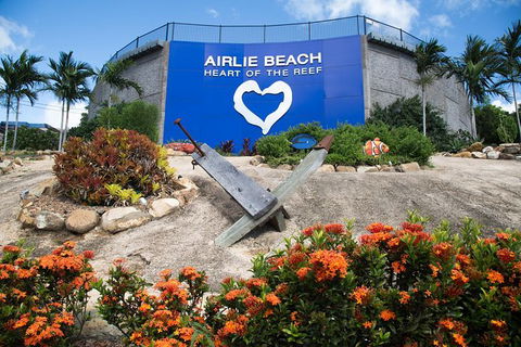 Airport Transfers - Return (round Fare) Share Shuttle Service - Tourism Guide 1
