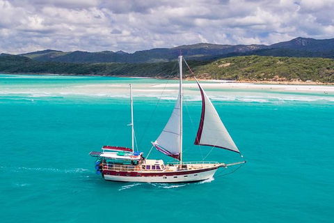 2-Day Whitsundays Sailing Adventure: SV Whitehaven - Tourism Guide 8
