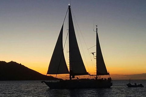 Magnetic Island Sunset Sail - Tourism Guide 0