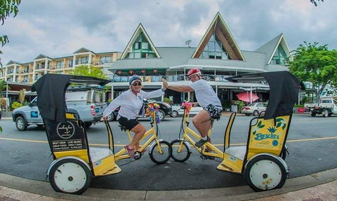 Private Airlie Beach Tuk-Tuk Tours - Tourism Guide 0