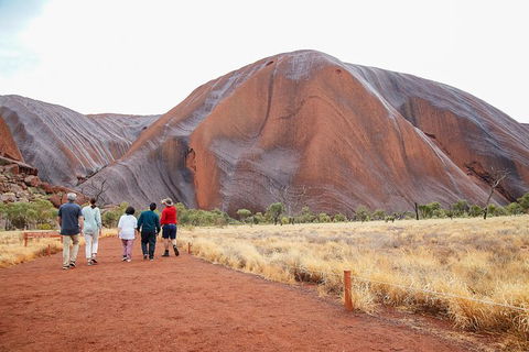 Ayers Rock Combo: Uluru Base And Sunset Plus Uluru Sunrise And Kata Tjuta With An Optional BBQ Dinner Or Kings Canyon Day Trip - Tourism Guide 9
