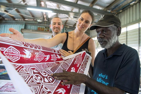 Tiwi By Design Day Tour - Tourism Guide 3