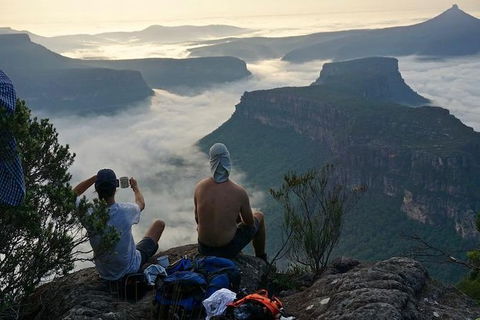 Hiking The Castle In The Spectacular Budawang Mountain Range - Tourism Guide 1