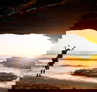 Caves Beach - Cruises Travel