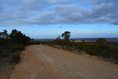 Cleve Hills Scenic Drive & Lookout - Tourism Guide 2