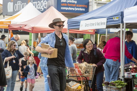 Willunga Farmers Market - Tourism Guide 0