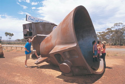 WMC Resource Nickel Pots - Tourism Guide 0