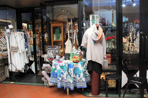 Country House Gifts And Homewares - Tourism Guide 0