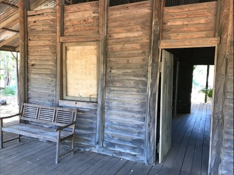 Elsey Homestead Replica - Tourism Guide 1