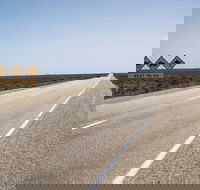 Eyre Highway - Tourism Guide