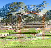 Old Injune Cemetery - Tourism Guide