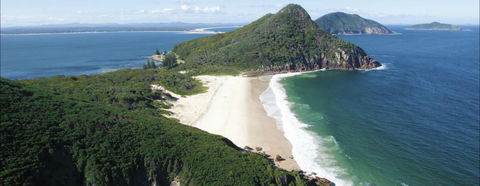 Port Stephens Great Lakes Marine Park - Tourism Guide 0